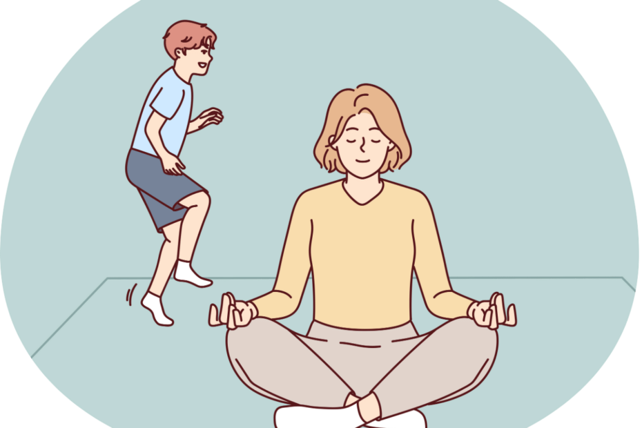 Femme qui médite, un enfant passe discretement derrière